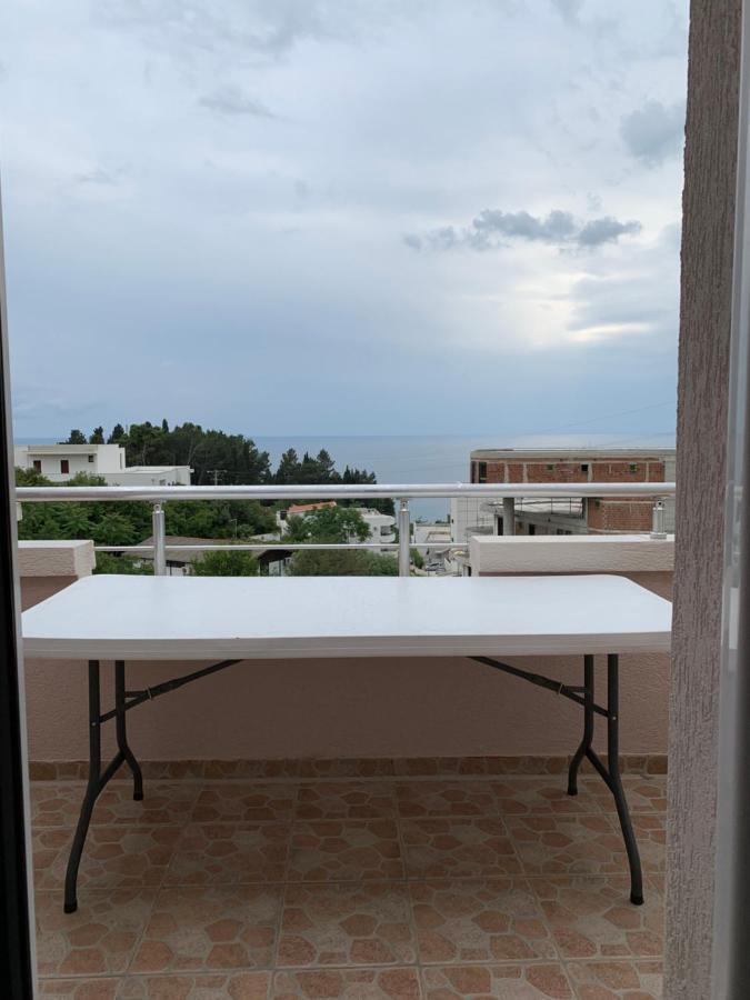 Apartments Adrian Ulcinj Esterno foto